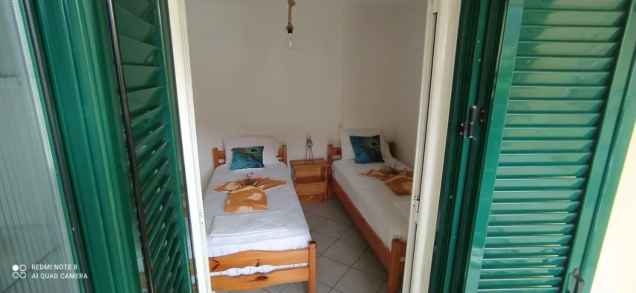Apartament Elerin Agia Efimia 0*,